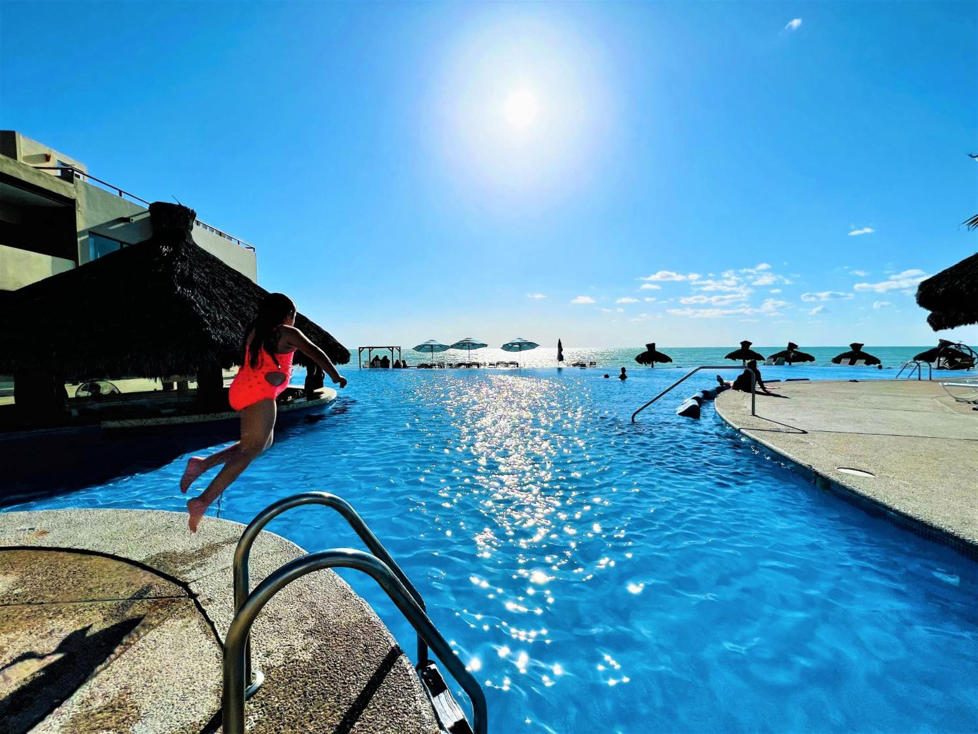 Rocky Point - Ocean Front - King - Suites - Sleeps12 - Gated - Pools Wi-Fi Bahia La Choya Buitenkant foto